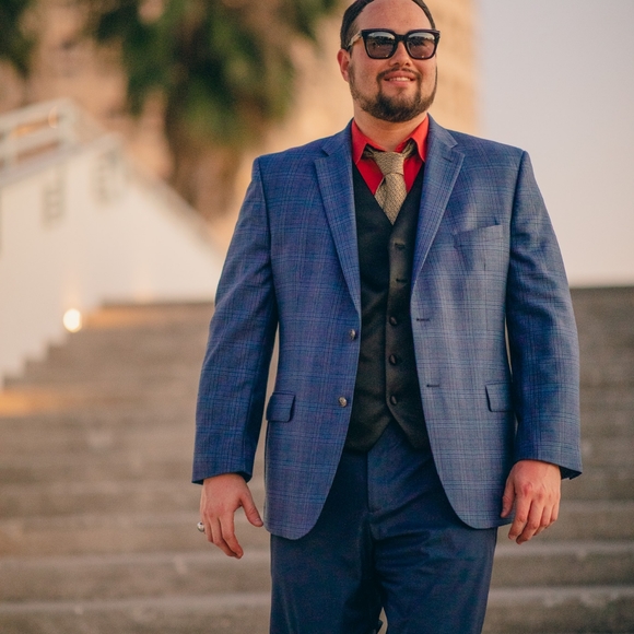 Meet your Posher, Michael - Picture 2 of 4